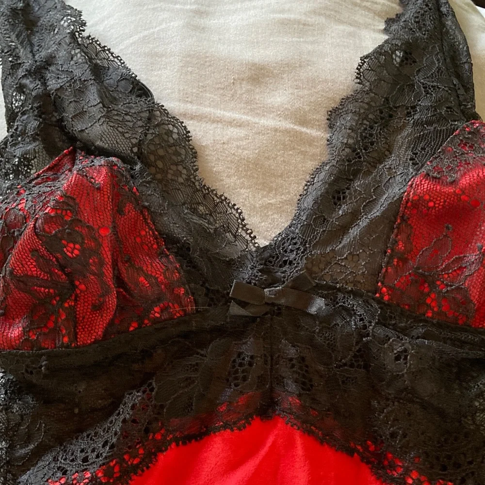 Victoria's Secret Scarlet and Ebony Lace Chemise - Picture 3 of 6